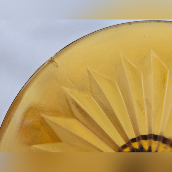 Antique Handpainted Amber Glass Vase, 7"H x 6" W at the top x2.5" deep - Picture 4 of 7